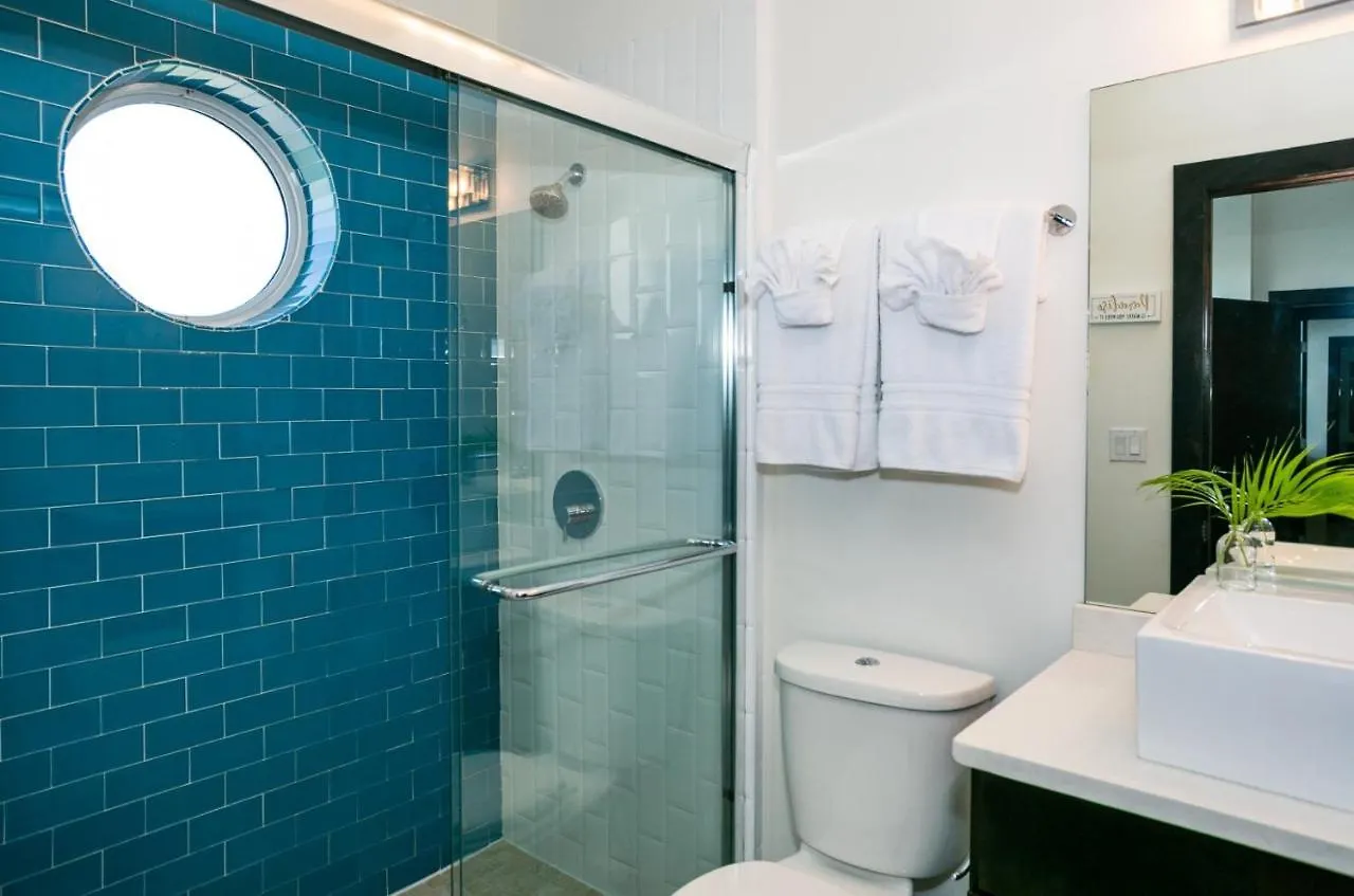 Villa Palm Heights Residences #5 George Town
